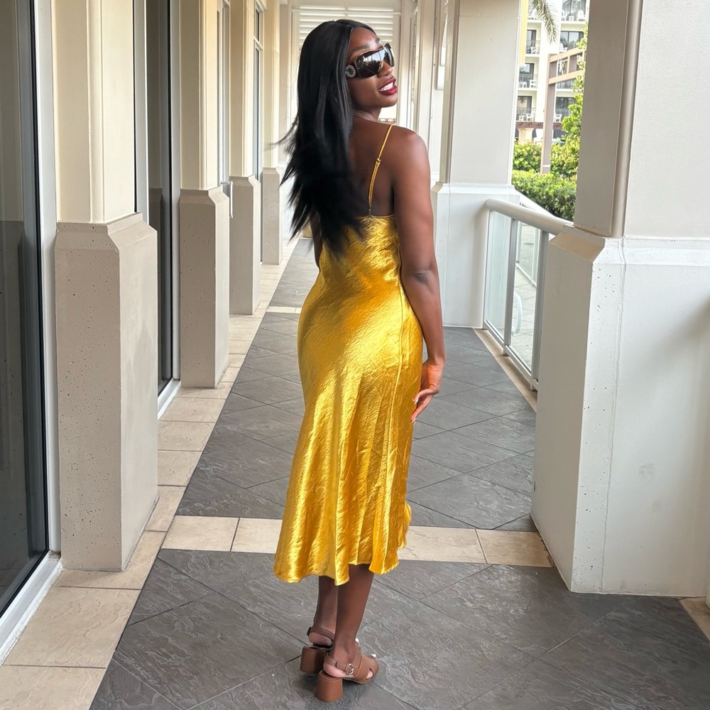 $248 RESA River Open-Back Satin Slip Gown - Gold 👑 - Picture 3 of 5
